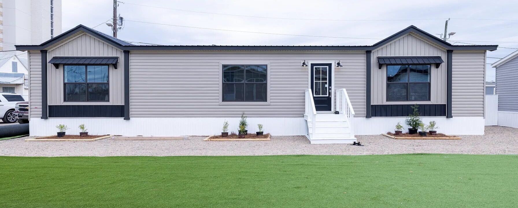 LMHA Exterior image of Manufactured Home